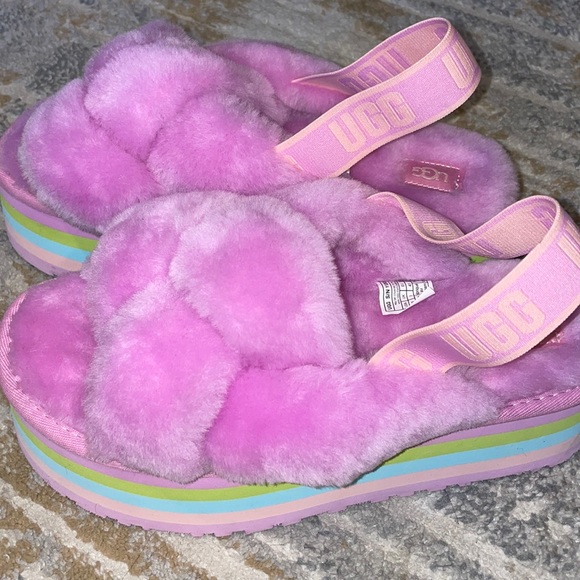 UGG Shoes - NWOT 😍UGG SLEEPER